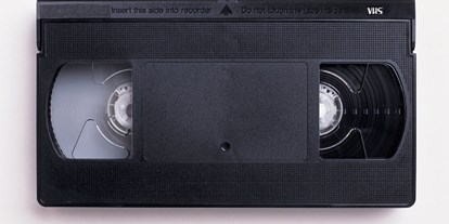 Lieferservice - bevorzugter Kontakt: per Telefon - VHS - Digitalisierungsstudio Zahn