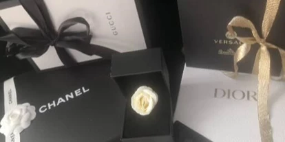 Lieferservice - Art des Unternehmens: Körperpflege & Kosmetik - ..... und vieles mehr  - Secret Wish Berlin Lieferservice