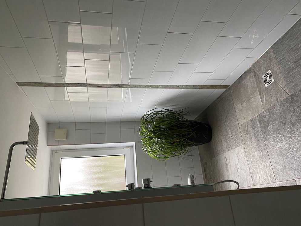 Geschäft: Allround Fliesenleger - Badsanierung und Komplettsanierung