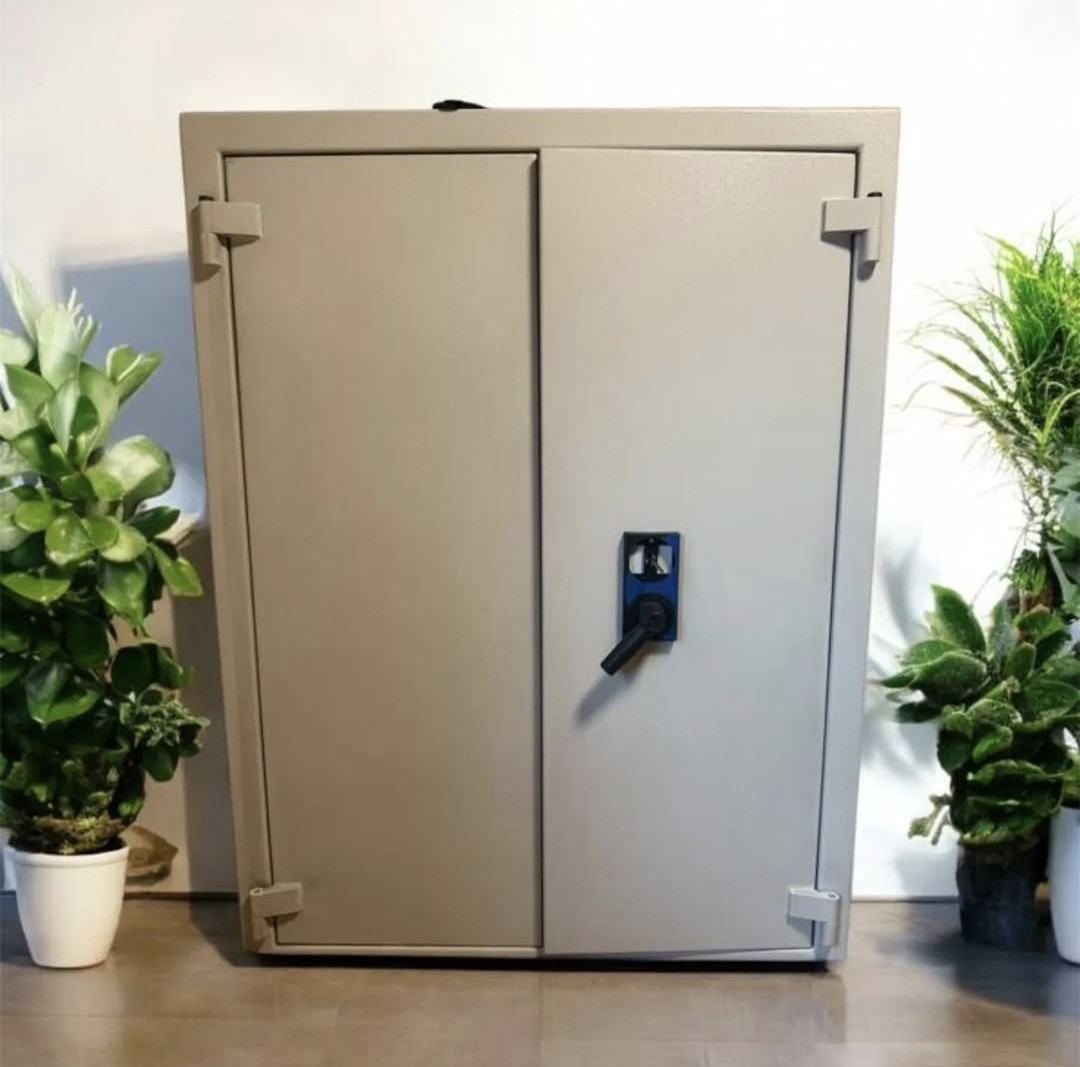 Geschäft: Tresoröffnung in Köln durch Tresoröffnung Breuer 

Tresor professionell öffnen lassen in Köln.
Wenn sich Ihr Tresor nicht mehr öffnen läßt, dann kontaktieren Sie einen Experten damit Ihr Tresor in einer Weise geöffnet wird wo der Inhalt des Tresors nicht beschädigt wird und Sie Ihren Tresor nach der Öffnung auch weiterverwenden können.✅️👍
Tresoröffnung, Breuer hilft Ihnen gerne jegliches Problem mit den Tresor aus der Welt zu schaffen.

www.tresoroeffnung-breuer.de
info@tresoroeffnung-breuer.de

Safe opening in Cologne by Tresoröffnung Breuer

Have your safe opened professionally in cologne.
If your safe can no longer be opened, then contact an expert so that your safe can be opened in a way that does not damage the contents of the safe and you can continue to use your safe after opening it.✅️👍
Tresoröffnung Breuer will be happy to help you solve any problem with your safe.🤓

www.tresoroeffnung-breuer.de
info@tresoroeffnung-breuer.de 

#tresoröffnung
#tresorservice
#safe
#tresor
#dokumentenschrank
#köln 
#cologne
#tresoröffnungbreuer - Tresoröffnung Breuer