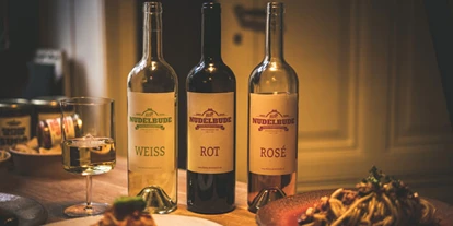 Lieferservice - Nudelbude Bio Wein von Di Giovanna aus Sizilien. - Miera Feinkost, Restaurant & Wein
