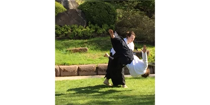 Lieferservice - Art des Unternehmens: Lernen / Coaching - Rheinland-Pfalz - aikido outdoors @ japanese garden
youtube.com/watch?v=ctbl_cdwuPk 
#合気道 @aikido @合気道 @ LE JARDIN
youtube.com/watch?v=gJ0AHoiMsDM 
https://www.facebook.com/aikido.24.eu 
☯
#aikido #aiki #ai #ki #martialart #aikido_outside #outdoor_aikido #ALLESinBEWEGUNGdotDE #japanischergarten #LE_JARDIN #japanesegarden #kampfsport #kampfkunst #ARTofPEACE  - AIKIDO in KL: aikidoKAISERSLAUTERN.info